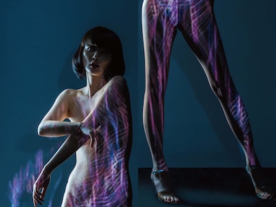 野本かりあ「KARIA NOMOTO F」より、桐島ローランドの作品。