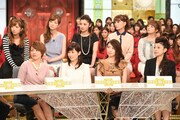スタジオに登場したモーニング娘。OGの面々。(c)TBS