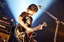 生形真一（G）（Photo by RUI HASHIMOTO[Sound Shooter]）