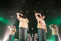 BILLIE IDLE「BILLIE IDLE presents ROCK "N" ROLL IDLE」東京・ラフォーレミュージアム原宿公演の様子。（写真提供：オツモレコード）