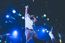 韻シストのサッコン（MC）、BASI（MC）。 （Photo by cherry chill will）