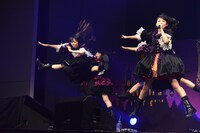 「HAPPY HALLOWEEN 私立恵比寿中学 仮面舞踏会」の様子。