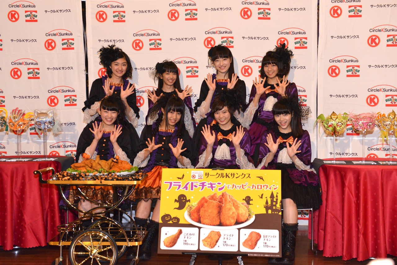 「HAPPY HALLOWEEN 私立恵比寿中学 仮面舞踏会」終了後の囲み取材の様子。