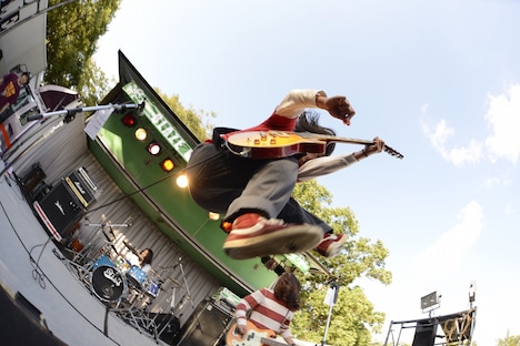 S.M.N.（撮影：半田安政[showcase]）