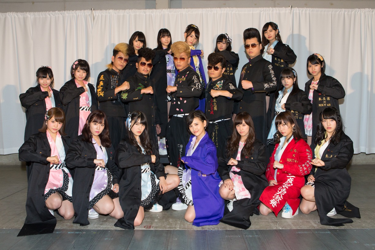 昨日10月11日に神奈川・パシフィコ横浜で開催、シングル「12秒」全国握手会の様子。(c)AKS