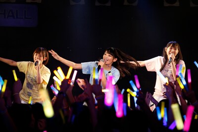 東京・原宿アストロホールで行われた「イヤホンズ 単独1stライブ」の様子。