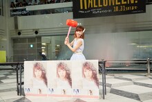 楠田亜衣奈「くっすんサポーター応援会 in サンシャインシティ」の“喝入れ会”直前の様子。（撮影：上田真梨子）