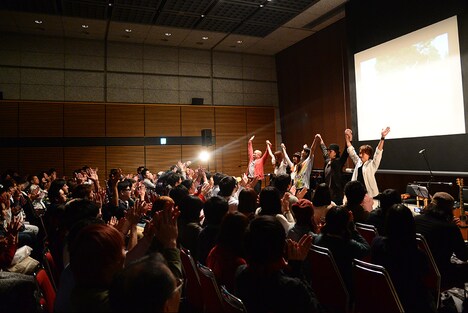 神田莉緒香のライブの様子。(写真提供:ストロボライツ)
