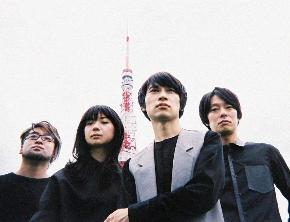 Base Ball Bear（右から2番目が小出祐介）