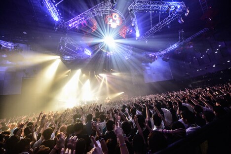 「The Vanishing Bride Tour 2015 ～帰ってきた花嫁、二次会は新木場で～」の様子。（Photo by Azusa Takada）