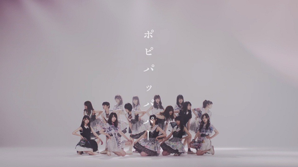 乃木坂46「ポピパッパパー」ミュージックビデオのワンシーン。