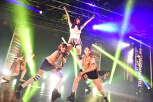 「PiiiiiiiN“愛ある青春ROCK NIGHT!”JAPAN TOUR 2015」ファイナル公演の様子。
