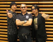 左から五十嵐公太、高橋まこと、TOSHI NAGAI。