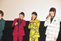 左からユーキ、ユースケ、タカシ。（写真提供：フリーマン・オフィス）