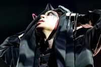 9月30日に行われた東京・新木場STUDIO COAST公演の様子。（撮影：尾形隆夫）