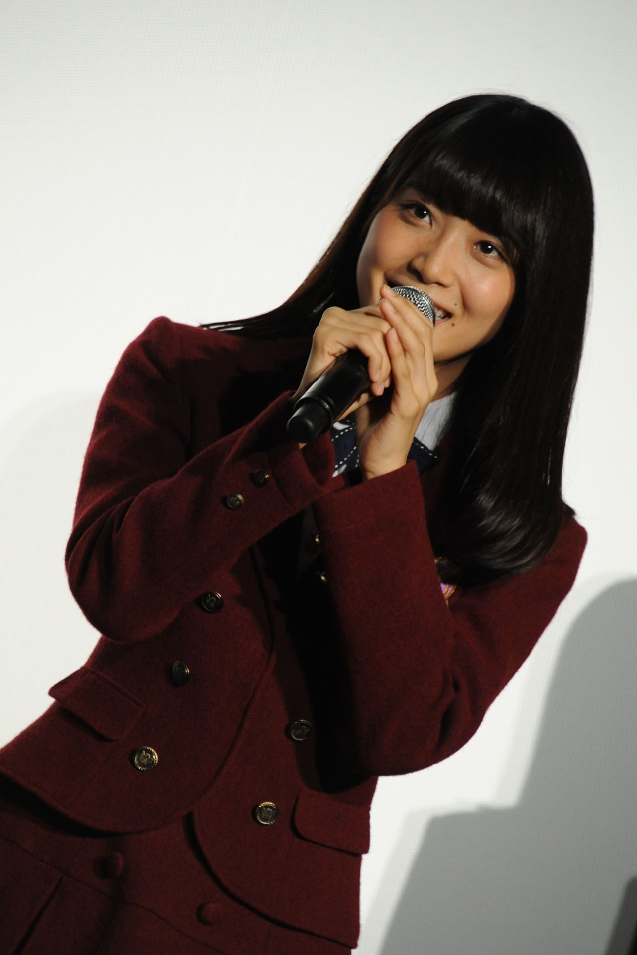 深川麻衣