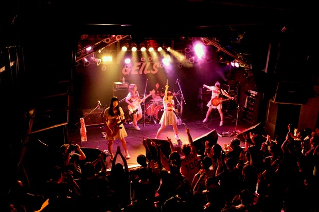 がんばれ！Victory「がんばれ！Victoryトライアウト四回の裏『凱旋LIVE』」の様子（提供：ポニーキャニオン）