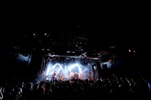 「GRAPEVINE club circuit 2015」広島公演の様子。（撮影：小原実）