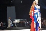 「YOSHIKIMONO FIRST COLLECTION」の様子。