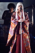 柴咲コウ「Ko Shibasaki Live Tour 2015『こううたう』」東京・東京国際フォーラム ホールA公演の様子。（撮影：田中聖太郎）