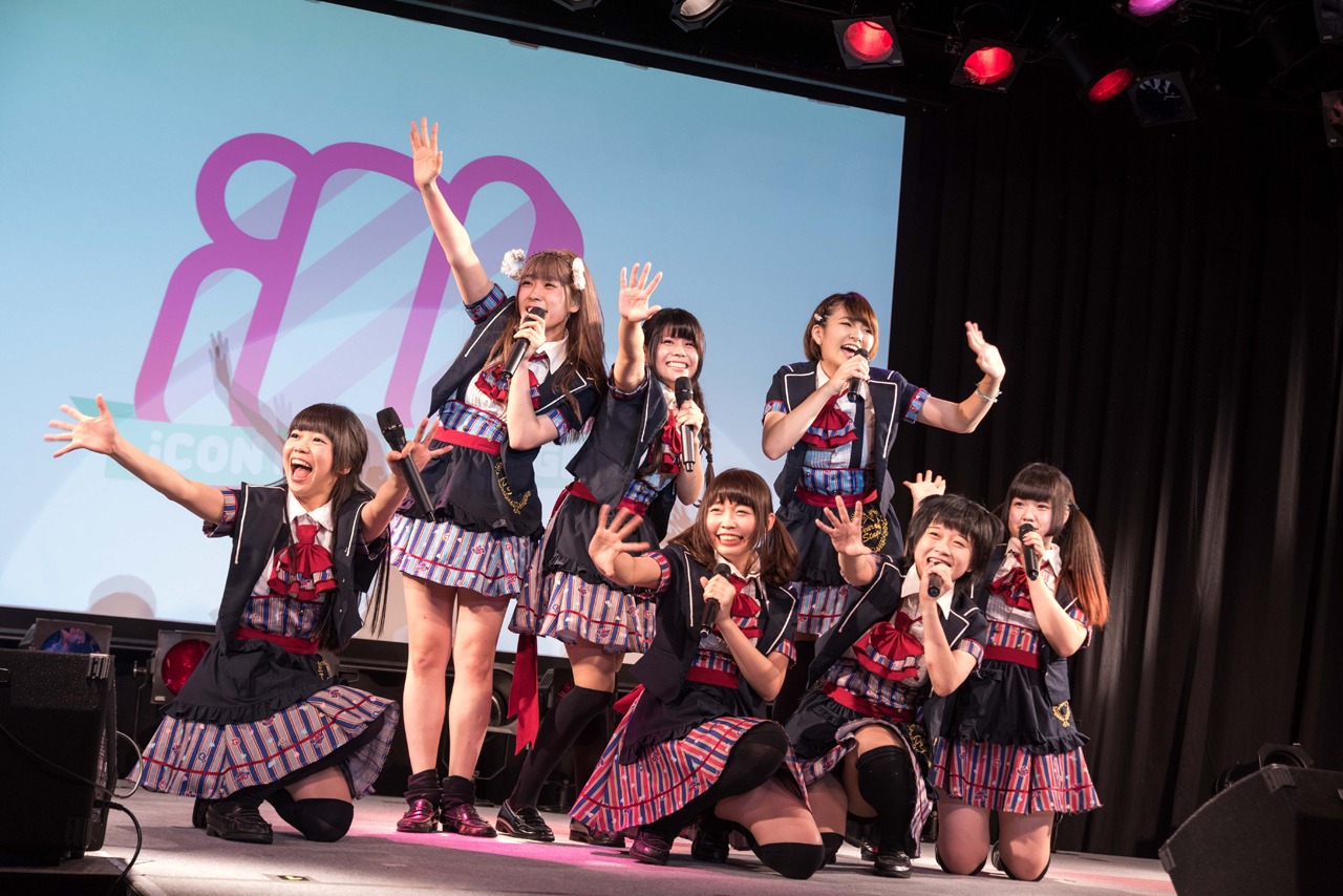 ディア☆によるライブの様子。