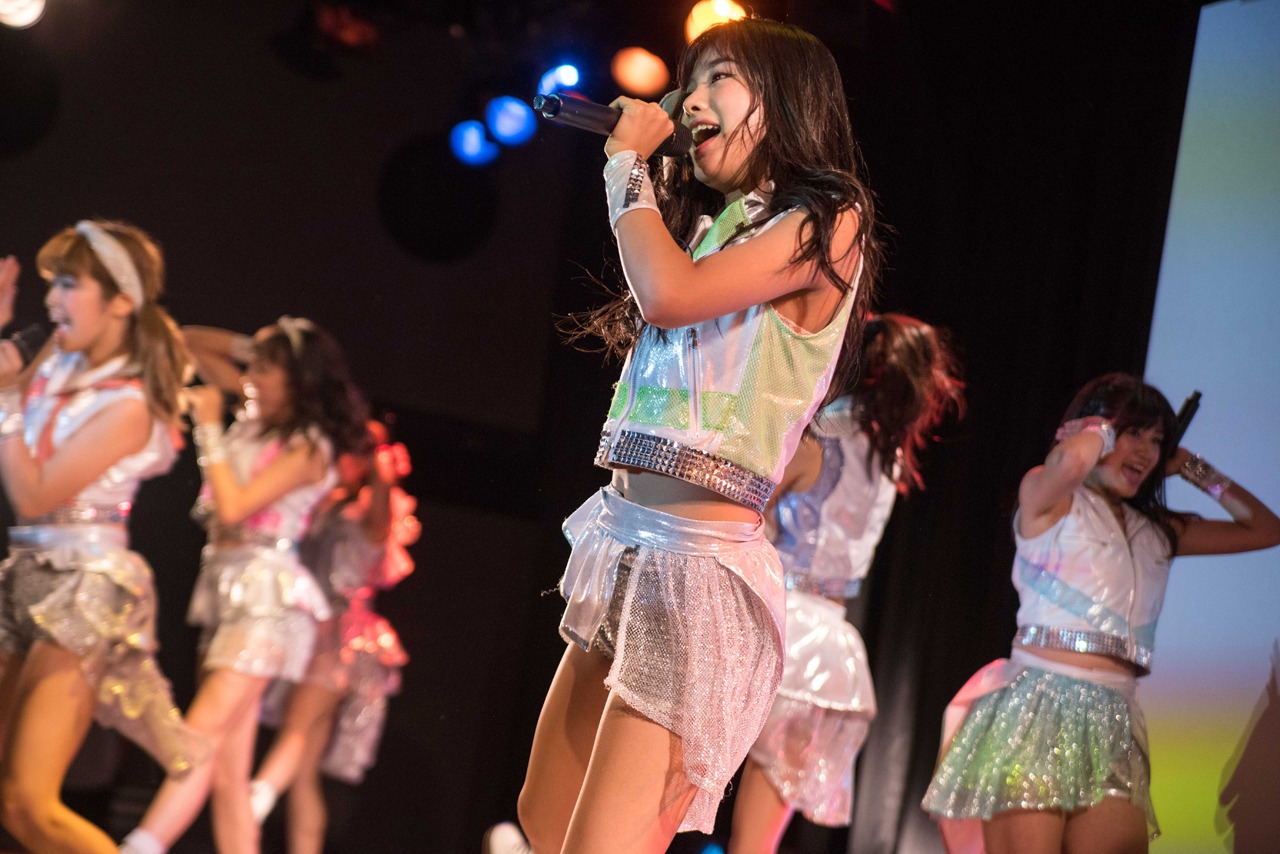 GEMによるライブの様子。