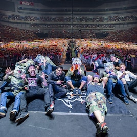 MAN WITH A MISSION×Zebrahead、SSA競演に4万人熱狂