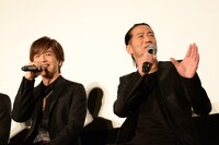 左から岩田剛典（EXILE、三代目 J Soul Brothers from EXILE TRIBE）、EXILE HIRO。