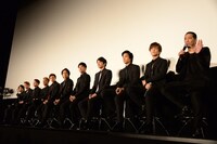 「HiGH＆LOW ～THE STORY OF S.W.O.R.D.～」の完成披露舞台挨拶の様子。