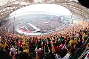 ももいろクローバーZ「ももいろクローバーZ 桃神祭2015 エコパスタジアム大会」の様子。(Photo by HAJIME KAMIIISAKA+Z)