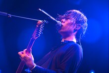 野田洋次郎（Vo, G）（Photo by Abbey Raymonde）