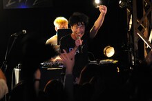 「『ザ・ベスト・オブ 藤井隆 AUDIO VISUAL』発売記念イベント＠新宿LOFT」の様子。