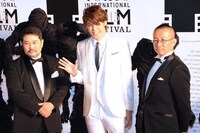 左から瀬下寛之、宮野真守、安藤裕章。