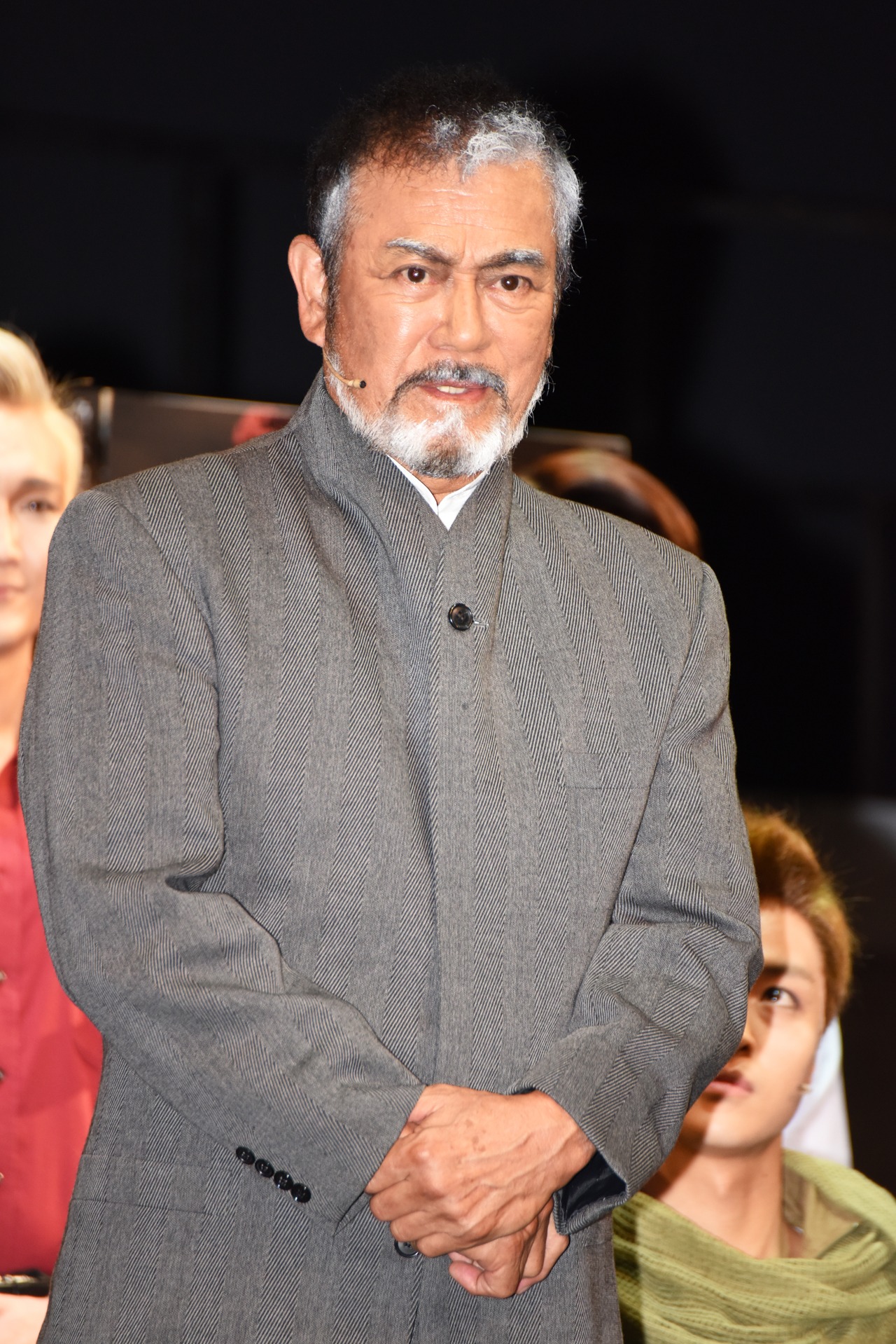 エズラ・セネット役の千葉真一。