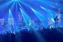 「flumpool LIMITED TOUR 2015『R→LOOF PLAN ～大人の屋根裏計画～』」愛知・Zepp Nagoya公演の様子。（撮影：古渓一道）