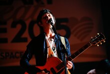 藤巻亮太（撮影：上山陽介）