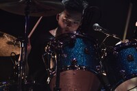 岡田翔太朗（Dr）（Photo by Yusuke Satou）