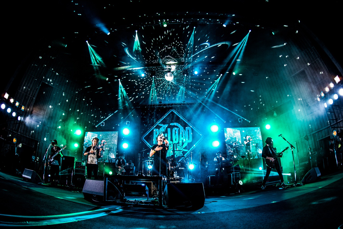 「Gero Live Tour 2015 -Re:load-」の様子。（撮影：浜野カズシ）