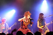 田中れいな(Vo)