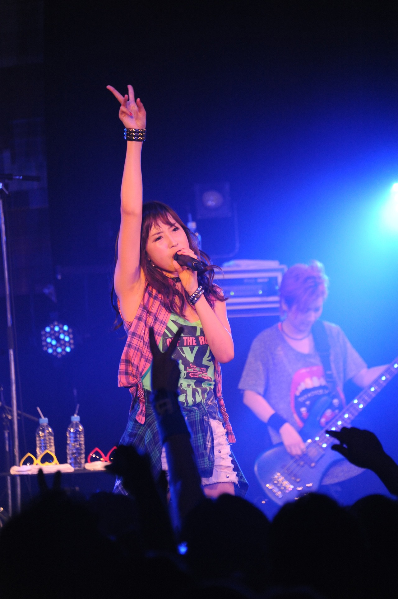 岡田万里奈（Vo）