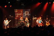 「LoVendoЯ LIVE TOUR 2015 MAJOЯ!」東京・LIQUIDROOM公演の様子。