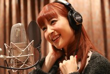 「#RUN」ボーカルレコーディングでの神田沙也加。