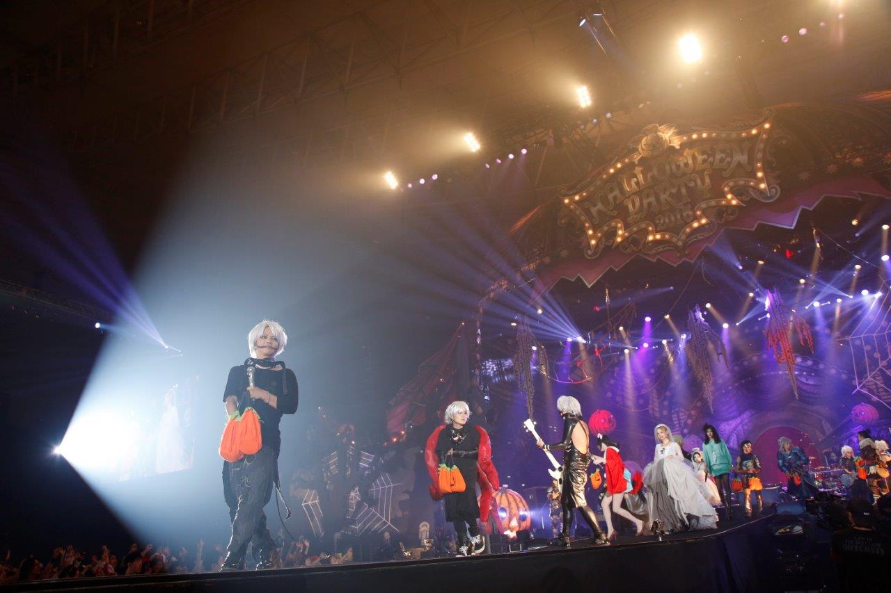 「HALLOWEEN PARTY 2015」10月23日の千葉・幕張メッセ公演の様子。