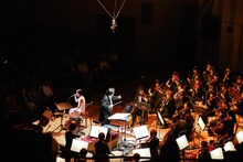 「billboard classics Salyu with 小林武史 PREMIUM SYMPHONIC CONCERT」神奈川・ミューザ川崎シンフォニーホール公演の様子。（Photo by Taku Fujii）