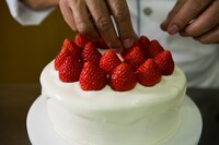 ケーキ制作時の様子。