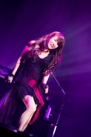 10月11日に埼玉・さいたまスーパーアリーナで開催「LOUD PARK 15」出演時の浜田麻里。（Photo by Kiseki Michiko / Courtesy of LOUD PARK 2015）