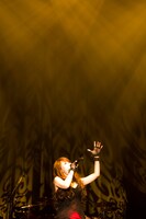 10月11日に埼玉・さいたまスーパーアリーナで開催「LOUD PARK 15」出演時の浜田麻里。（Photo by Kiseki Michiko / Courtesy of LOUD PARK 2015）