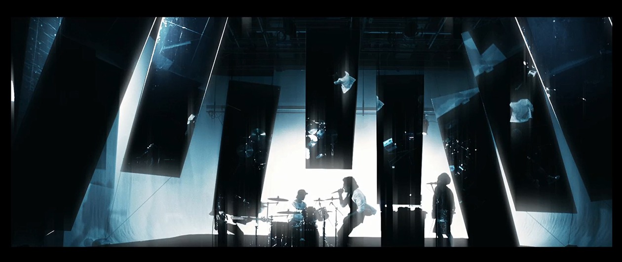 THREE LIGHTS DOWN KINGS「グロリアスデイズ」ミュージックビデオのワンシーン。