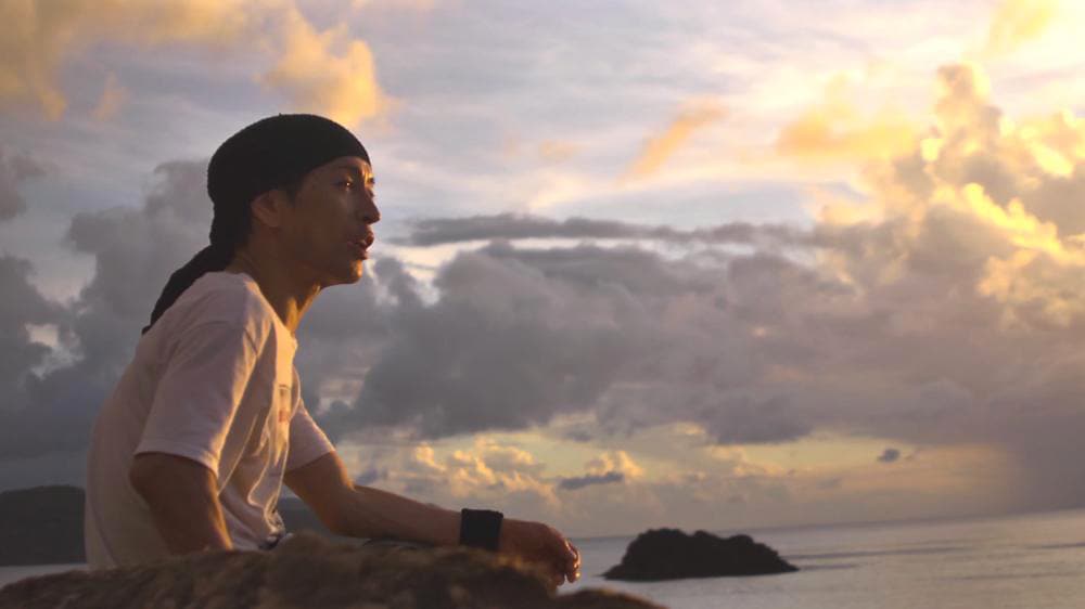 映画「お母さん、いい加減あなたの顔は忘れてしまいました」より