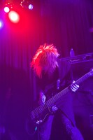 中村泰造（B）（提供：ポニーキャニオン）